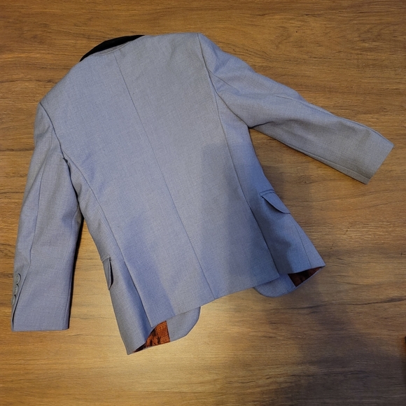 Custom grey toddler tux - Picture 4 of 4